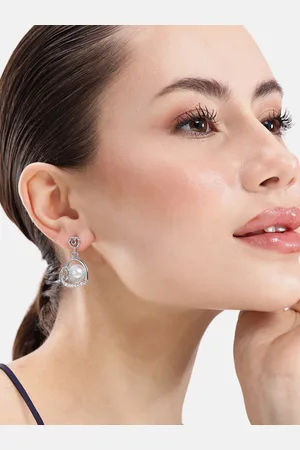 DressBerry Heart Shape Drop Earrings