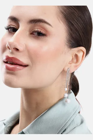 DressBerry Contemporary Drop Earrings