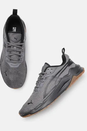 PUMA Unisex Solid Stride Regular Sustainable Sneakers