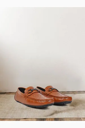 Carlton London Men Textured Leather Horsebit Driving Shoes
