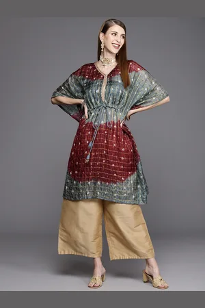 Varanga Women Grey & Maroon Bandhani Printed Flared Sleeves Asymmetric Jacquard Kaftan Kurta