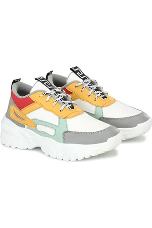 MAGNOLIA Women Sneakers