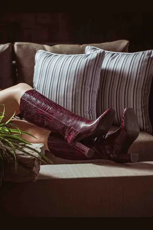 SAINT G. Women Burgundy Textured Leather Block Heeled Boots