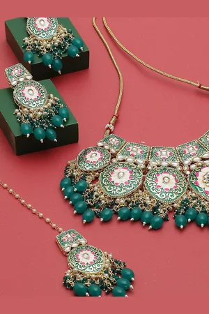 SOHI Gold-Plated Stone-Studded & Beaded Jewellery Set