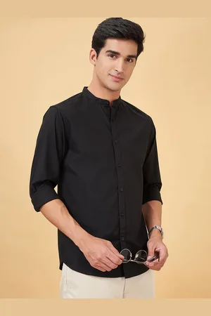 Pantaloons Men Solid Slim Fit Opaque Casual Shirt