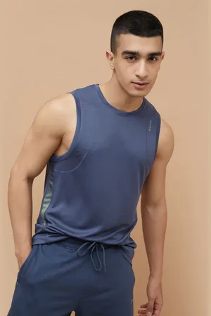 Lifestyle Men Pockets T-shirt