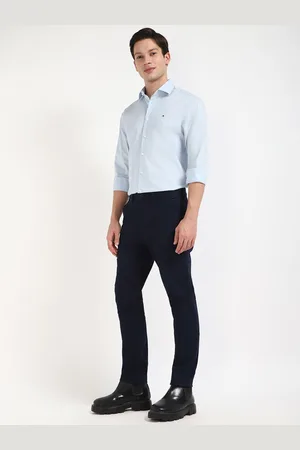 Tommy Hilfiger Men Slim Fit Spread Collar Solid Cotton Formal Shirt