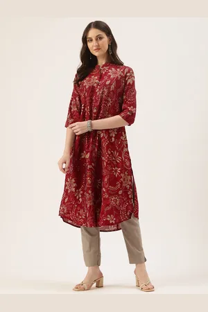 Amukti Floral Printed Roll Up Sleeves Kurta