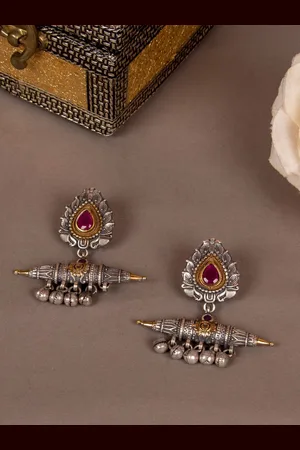Sangria Silver Plated Stones Studded Earrings