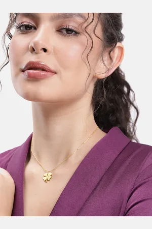 DressBerry Floral Shaped Pendants with Chains