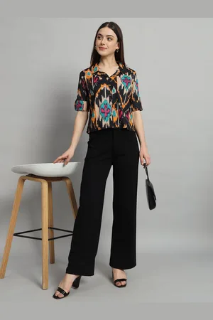HANDICRAFT PALACE Women Printed Pure Cotton Roll-Up Sleeves Cotton Crop Top