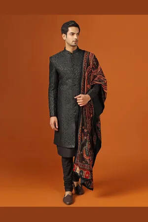 KISAH Men Self Design Mandarin Collar Indowestern Sherwani Set With Dupatta