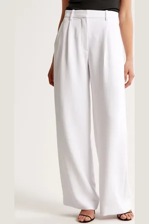Chemistry Women Classic Skinny Fit High-Rise Pleated Trousers