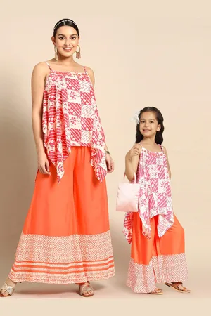 Sangria Teen Girls Bandhani Printed Kurti with Palazzos