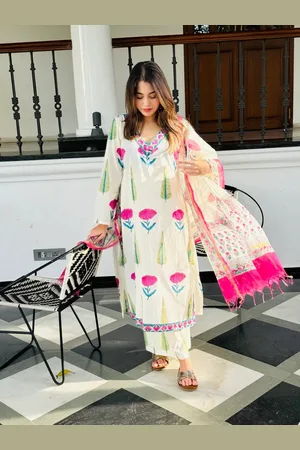 DIVASTRI Women Ethnic Motifs Printed Regular Kurta with Palazzos & With Dupatta