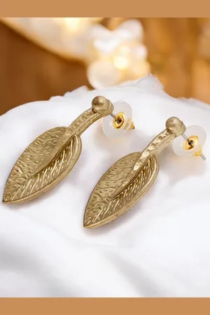 Lucky Jewellery Gold -Plated Leaf Shaped Necklace And Earrings