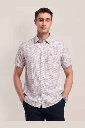 U.S. Polo Assn. Men Modern Spread Collar Micro Ditsy Printed Cotton Slim Fit Casual Shirt
