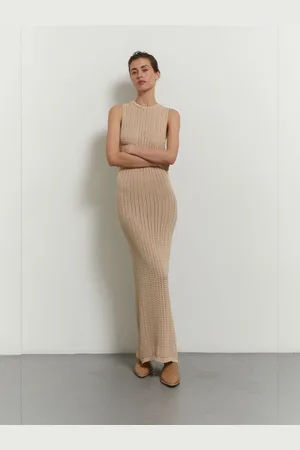 HERE&NOW Round Neck Sleeveless Sheath Maxi Dress