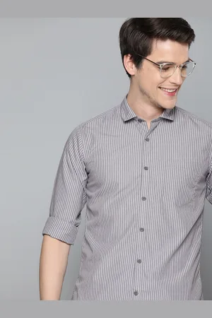 Mast & Harbour Men Grey & Black Regular Fit Striped Casual Shirt