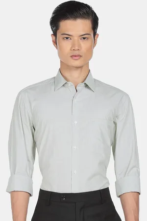 Arrow Men Grey Mitered Cuff Textured Formal Shirt
