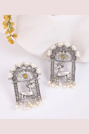 Dastoor Silver-Plated Animal Shaped Drop Earrings