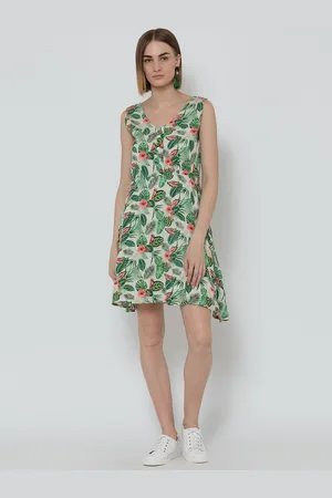 DODO & MOA Women White & Green Printed Fit and Flare Dress