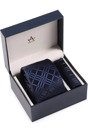 Arrow Men Woven Design Accessory Gift Set