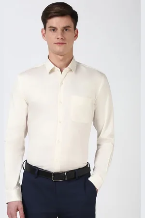 Peter England Men Spread Collar Solid Cotton Slim Fit Casual Shirt