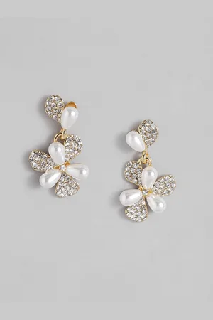 DressBerry Floral Shaped Beads & Stone-Studded Drop Earrings