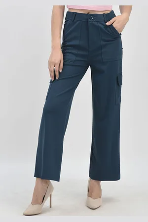 Chemistry Women Relaxed Straight Leg High-Rise Cargos Trousers