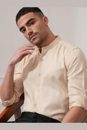 LocoMotive Luxe Men Dobby Textured Solid Mandarine Collar Occasion Regular Fit Shirt