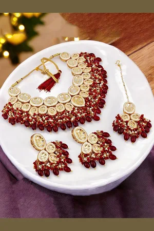 Lucky Jewellery 18KT Gold Plated Kundan Studded & Beaded Necklace and Earrings Maang Tika