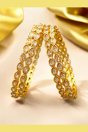 Pihtara Jewels Set Of 4 Gold-Plated Kundan-Studded Bangles
