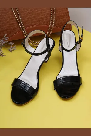 Misto Black Textured Stiletto Heels