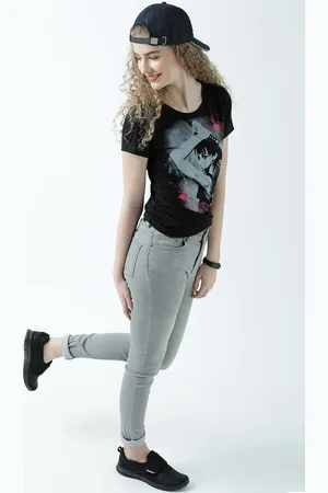 Huetrap Women Black Printed Round Neck T-shirt