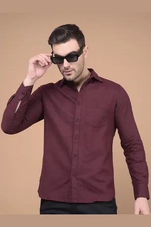 Crimsoune Club Men Classic Slim Fit Spread Collar Solid Cotton Casual Shirt