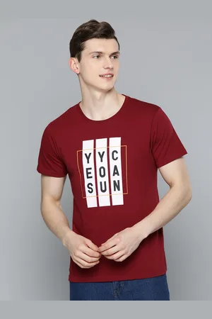 HERE&NOW Men Maroon & White Typography Printed T-shirt