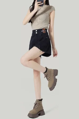 DressBerry Women High-Rise Hot Pants Shorts