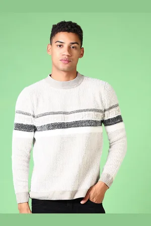 V-Mart Men Striped Pullover