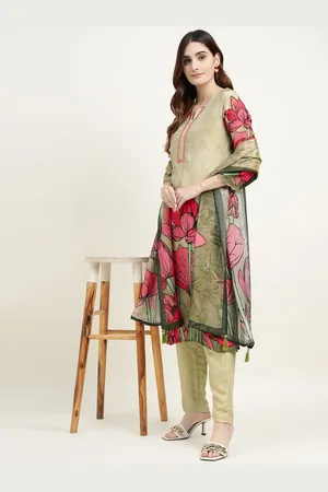ZARI Women Floral Printed Regular Kurta with Trousers & With Dupatta