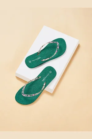 Pantaloons Women Printed Thong Flip-Flops