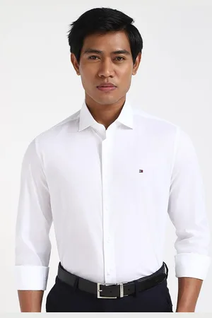 Tommy Hilfiger Men Spread Collar Solid Cotton Slim Fit Formal Shirt