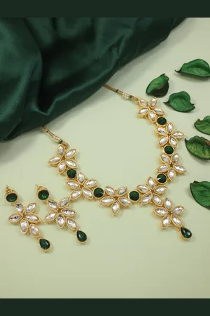 I Jewels Gold-Plated Green Meenakari Necklace Earrings & Maang Tikka Set