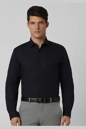 Peter England Men Spread Collar Solid Cotton Slim Fit Formal Shirt