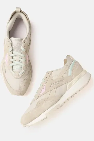 Reebok Women LX2200 Sneakers