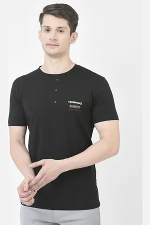 Crimsoune Club Typography Printed T-shirt