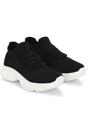 MAGNOLIA Women Sneakers
