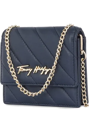 Tommy Hilfiger Women Textured Leather Two Fold Wallet