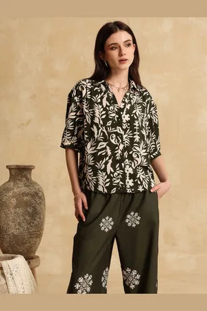Kazo Women Animal Opaque Printed Party Shirt
