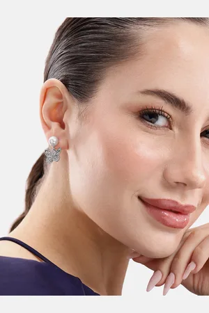 DressBerry Contemporary Drop Earrings